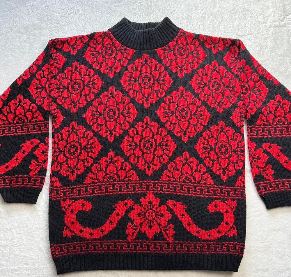 Adele knitwear 1980s vintage red & black geometrical women’s sweater size medium